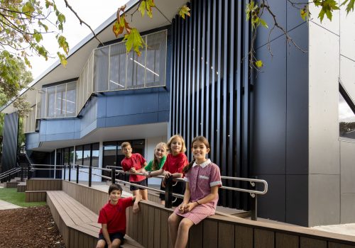 Pushing the Boundaries of Perception: Fairfield Primary School in Melbourne, Australia thumbnail